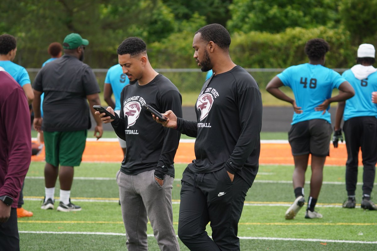 CFIShowcases's tweet image. College Coaches were out in full force at yesterday's Carolinas Mega Showcase... and taking notes!