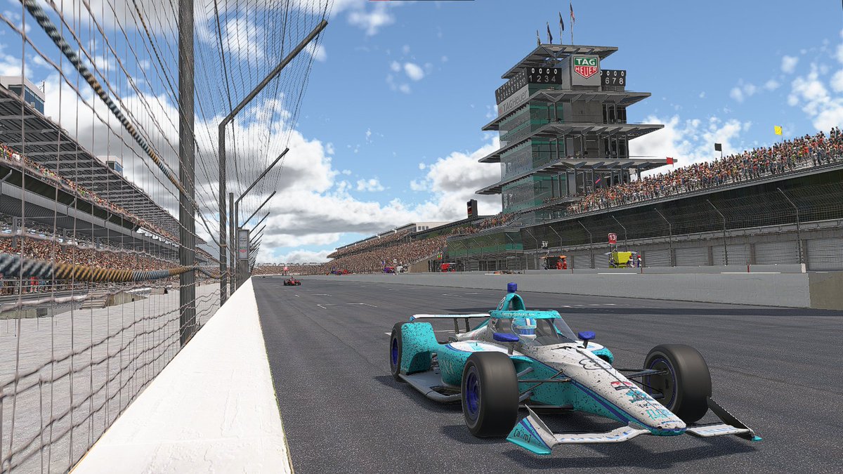 Snuck into the final Indy 500 of the weekend. Got damaged midway through, muscled out a P9 from it.

Im tired.