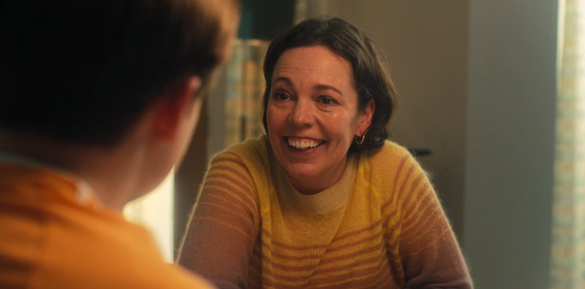 Feliz dia das mães para a maior mãe de Heartstopper 🍂❤️