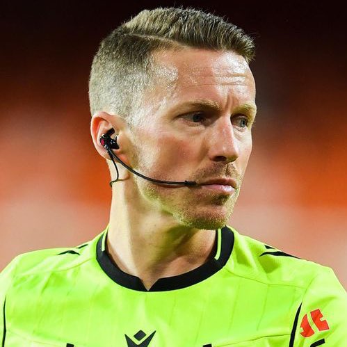 Lo de este señor hoy ha sido de traca 🫢 #ElClásico