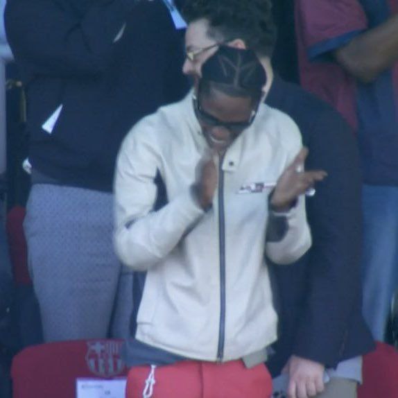 منم همینطور ترویس ،منم همینطور 😭💘