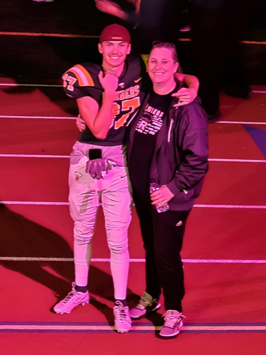 Happy mothers Day, mom! Thank you so much for always being at my games, winning or losing, and taking really awesome photos too. Can't wait for you to take more Saturday nights and hopefully Sunday nights after college!

<a href="/PNWSports_/">PNW Sports 𝕏</a> 
<a href="/PlayBookAthlete/">PLAYBOOK ATHLETE</a> 
<a href="/IdahoRecruitHub/">Idaho Recruit Hub</a>