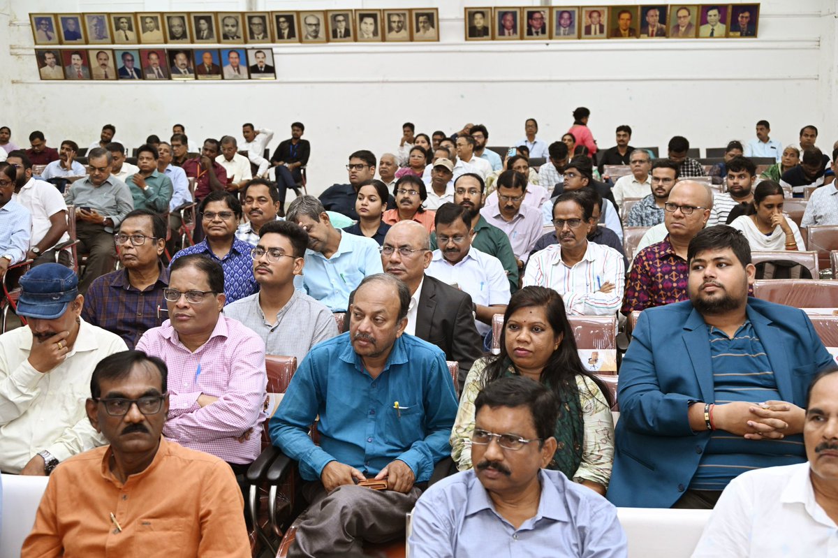 DrHariBabuK's tweet image. Pleased to attend the 64th Annual Technical Session of Institution of Engineering Odisha State Centre on #NationalTechnologyDay, alongside Hon’ble Minister Shri Krushna Chandra Patra. May 11 commemorates India’s Pokhran success—a defining symbol of scientific valor and strategic