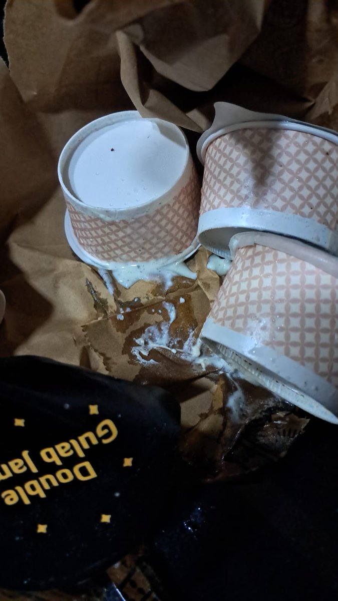 SaiG96's tweet photo. @zomatocare @zomato Absolutely unacceptable. My Mother’s Day order (ID: 6857323533) was delivered spilled, ruined, and inedible due to careless handling. The packaging was destroyed. This ruined a special occasion. Immediate refund or compensation is expected. #zomatofail https://t.co/NLLCtDTteg