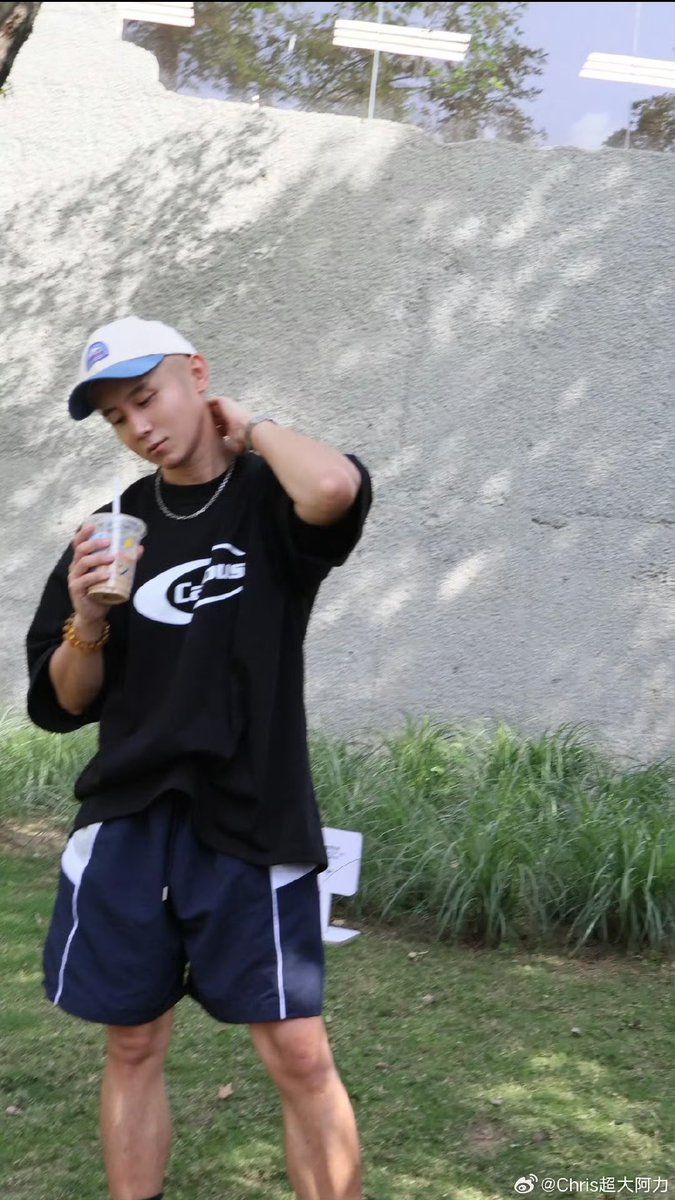 😊😁 ☕️<a href="/chaodaali/">Chris Li力🍆 Bangkok</a>  🍵 May