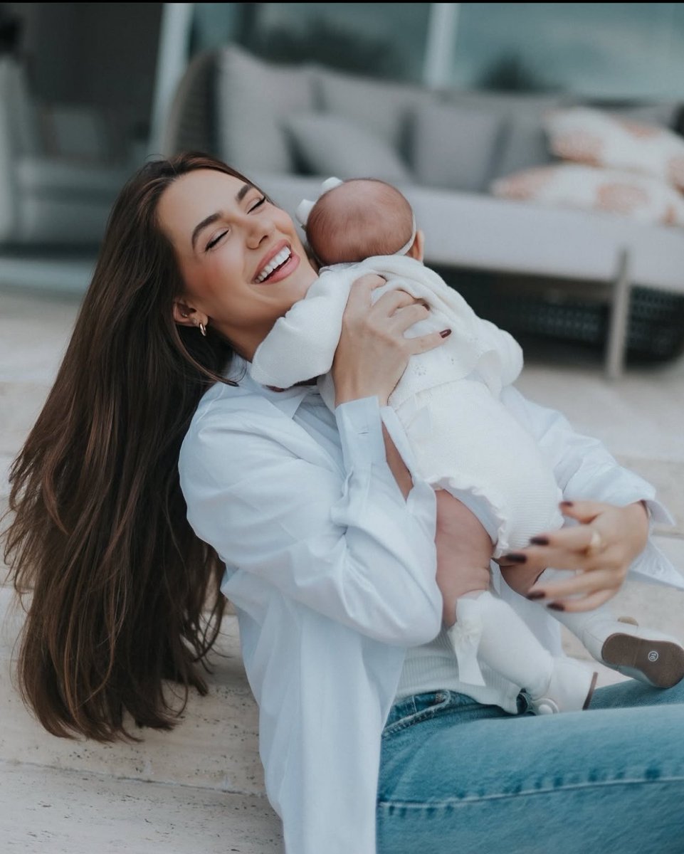 "minha bonequinha dos olhos claros" 🤌🥹💖💖