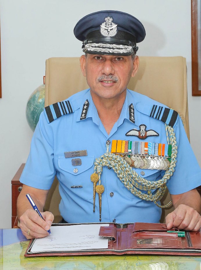 braddy_Codie05's tweet image. The Nation Shall forever be Grateful to

(1) Air Chief Marshal Amar Preet Singh,CAS
(2) Air Marshal Narmadeshwar Tiwari,VCAS
(3) Air Marshal Jeetendra Mishra,AOC-C Western Air Command. 
(4) Air Marshal Nagesh Kapoor,AOC-C Southwestern Air Command. 

These men have created History