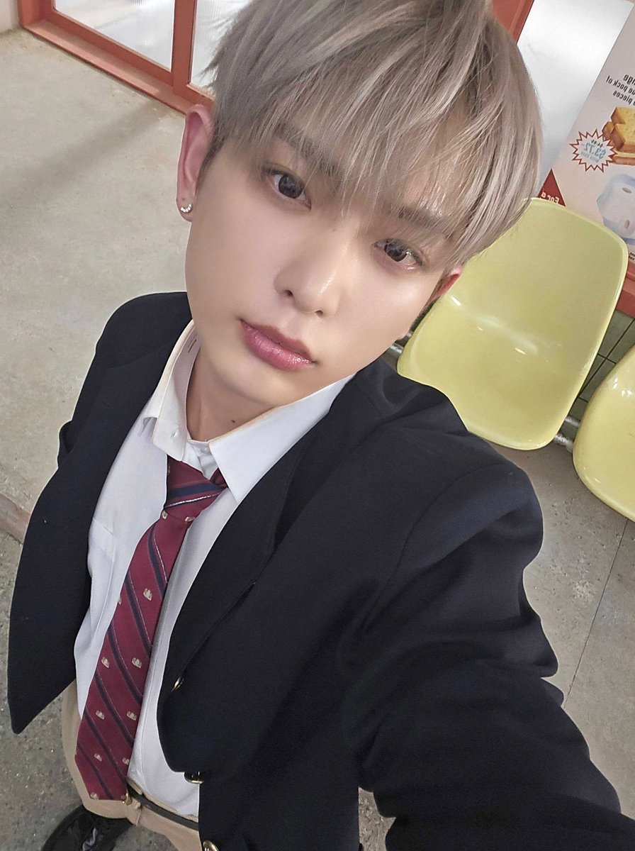 shigeaharua's tweet photo. 🐰 https://t.co/eovVQBA42r