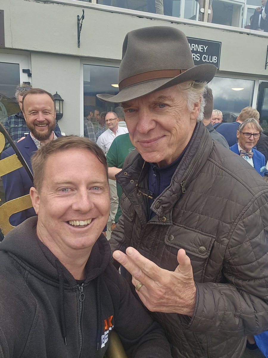 🚨 AK BETS @ KILLARNEY 🚨

Straight Shooter <a href="/tidler1985/">David Tyrrell</a> taking bets from @ShooterMcGavin_ aka <a href="/chrismcdonald50/">Chris McDonald</a> 

#AKBets
<a href="/KillarneyRaces/">KillarneyRaces</a>