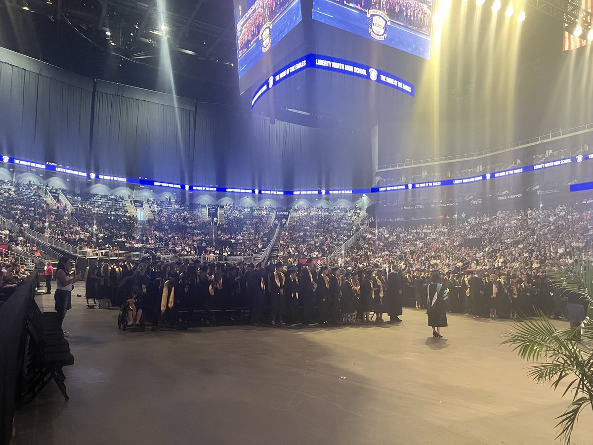 Congrats to the class of 2025! <a href="/LNEaglePride/">Liberty North Eagles</a> <a href="/LIBERTYSCHOOLS/">LPS53</a>