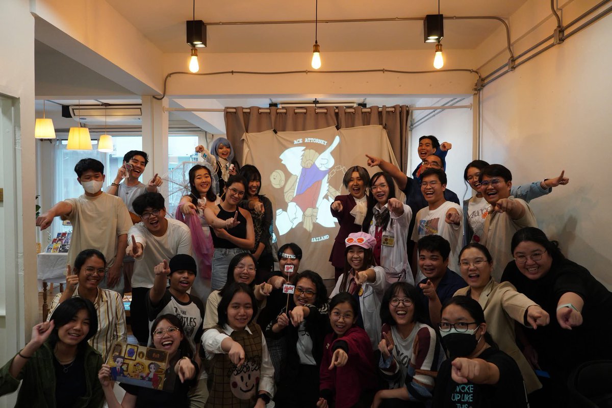 ทีมงานรับจ้างสารพัดขออนุญาตลงรูปภาพบรรยากาศในงาน Ace Attorney Meeting event Thailand ที่จัดขึ้นในวันที่ 10 พฤษภาคม 2025 ครับผม ทางทีมงานขอกราบขอบพระคุณเเป็นอย่างสูงแก่ทนายเรี่ยนทุกท่านที่ได้มาร่วมสนุกและสร้างความสุขด้วยกันครับผม

#AAMeetingTH