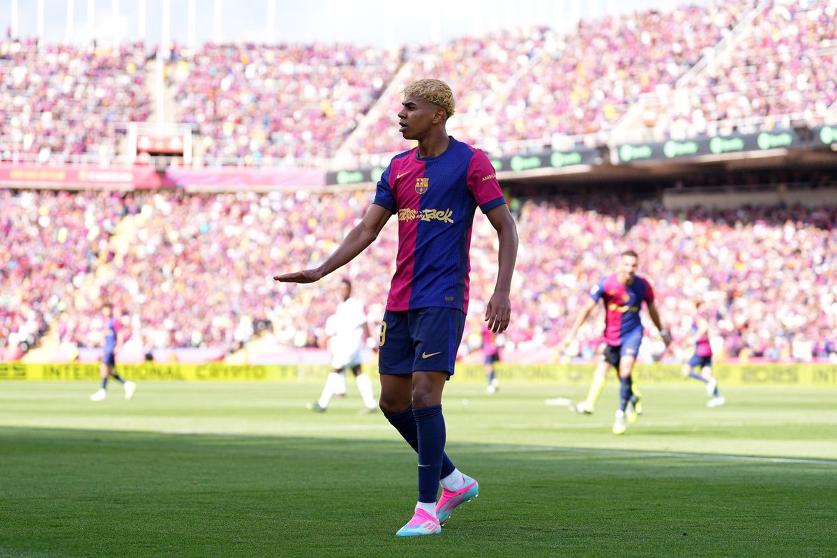 🛑⚠️ |
- 🎙️ [ لامين يامال ] ' 💣🔥

- انهم لا يتعلمون ابداً ، ماذا افعل لهم . 🤯

- 🔵🔴