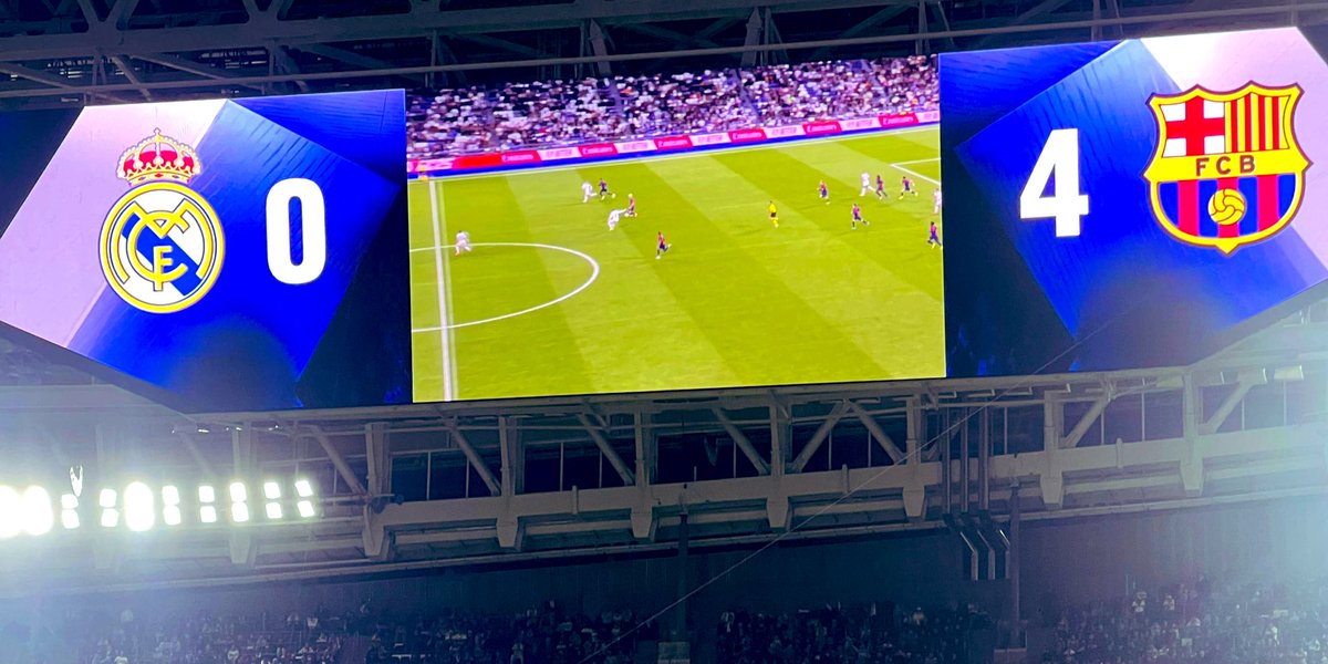 LluisFlaquer's tweet photo. Cuatro Clásicos, cuatro victorias. 
Cuatro goles en el Bernabeu, cinco en Arabia, tres en La Cartuja y cuatro en Montjuïc. 
El Madrid de Mbappe negado por el Barça de Lamine. 
Una auténtica locura. Una barbaridad. https://t.co/ip0Erzanjd