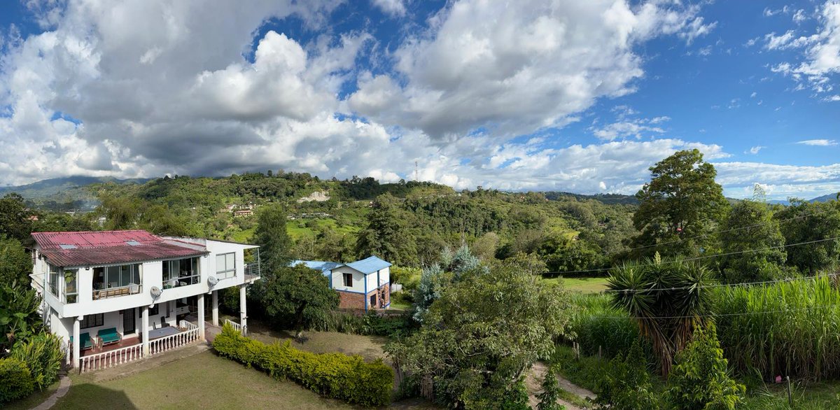 wash_canada's tweet photo. We set off on a breathtaking journey to Ibagué, Colombia's musical capital, for day 6 of the #NSERC_CREATE #WASHFieldSchool. The warmth was a refreshing change from Bogotá's cool mist! 

We were reminded that for #WASH research, context—culture, climate, &amp; community—is critical. https://t.co/KpDihxhu3y
