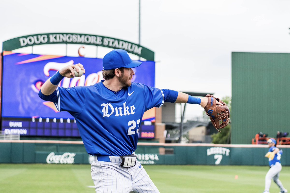 Time to get the job done. 

#BlueCollar #GoDuke