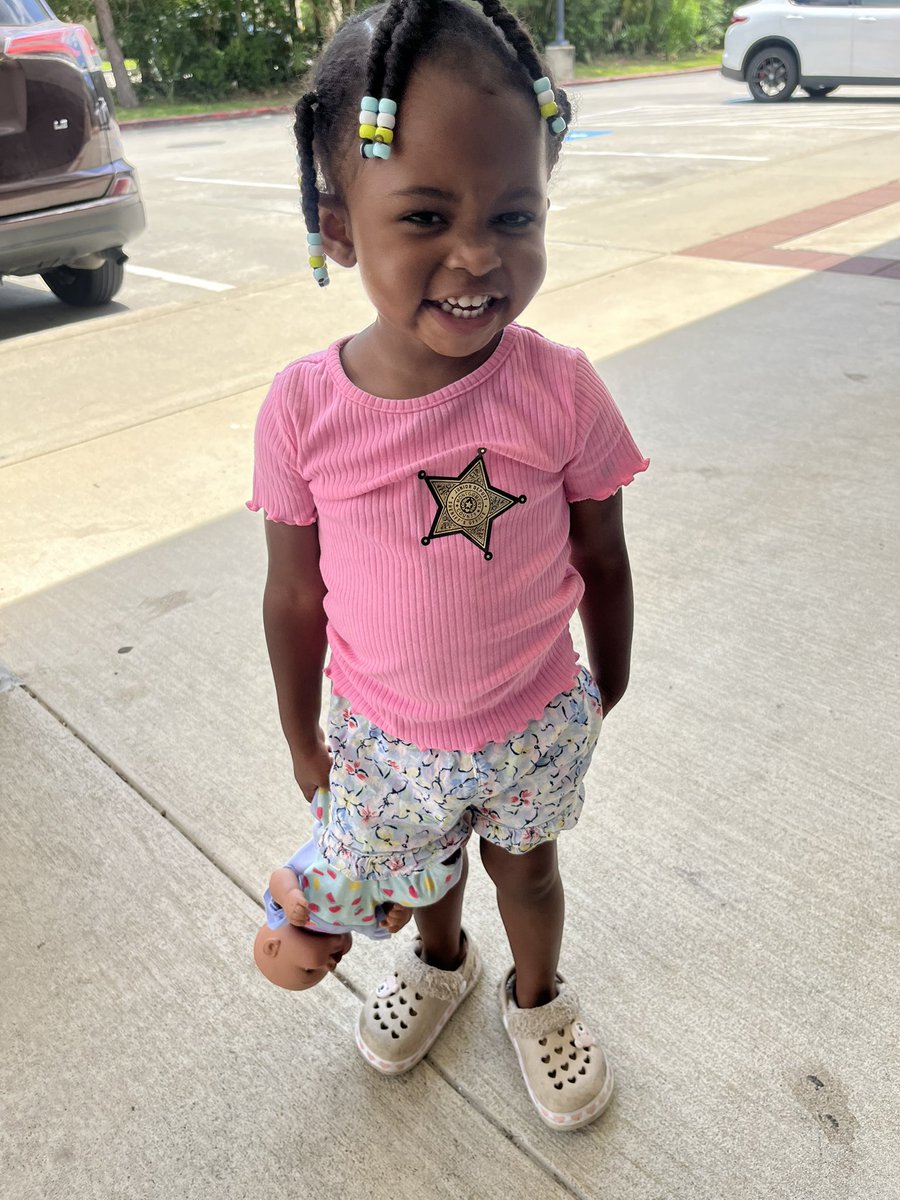 Labreadanae_'s tweet image. Everything I do is for youuu. My heart outside my body. Thank you for showing me what unconditional love is &amp;amp; giving me the mom title. I love you 🫶🏾💕

Happy Mother’s Day 🥰