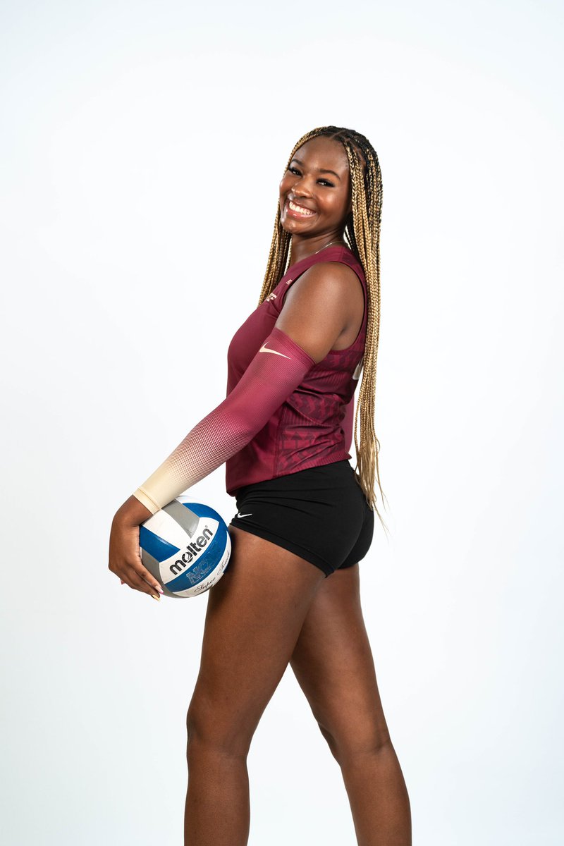 FSU_Volleyball's tweet image. Happy birthday Kelsey🥳🥳