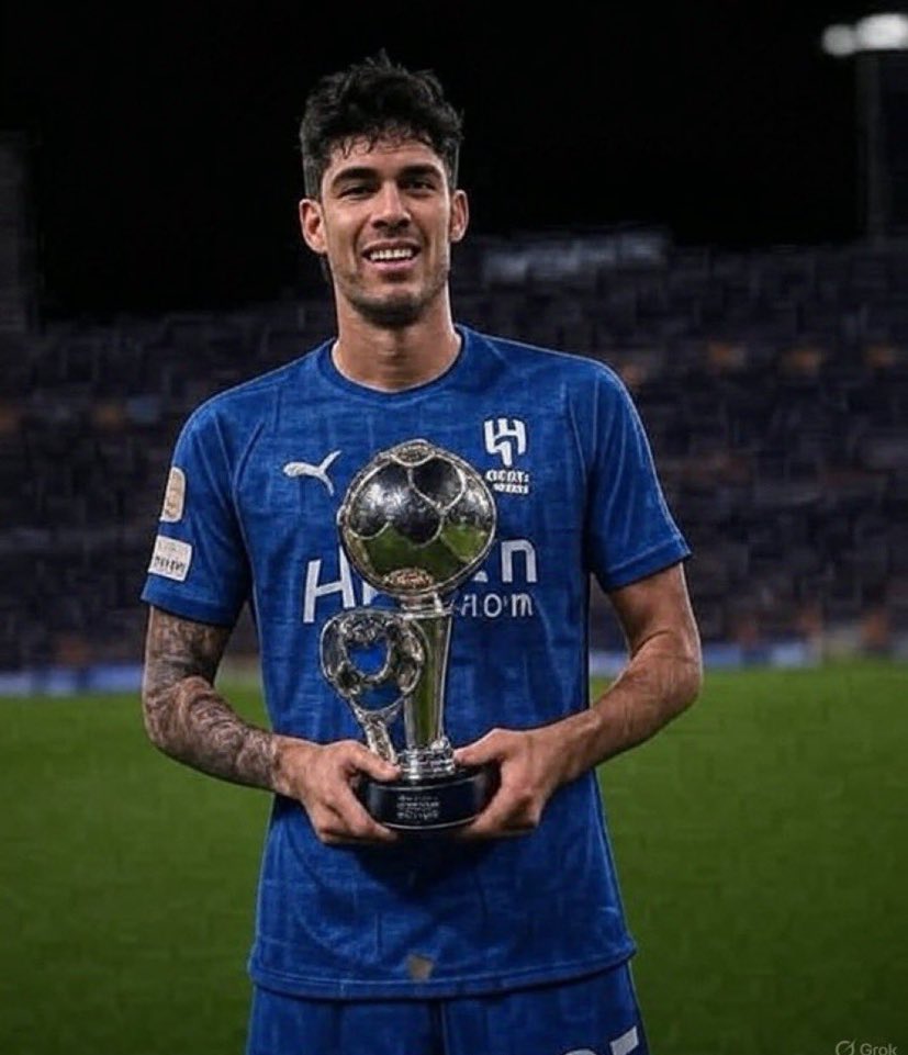 _stmjr's tweet photo. ثلاث صفقات بتغير شكل الهلال 200%
كل صفقه اهم من الثانيه واحتياجات ليست رفاهيه https://t.co/7TIKVriNc5