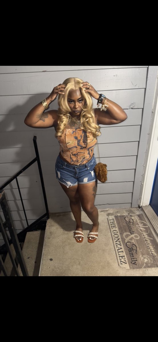 THE BIGGEST, THE LARGEST 🫶🏾💫 
A fuckin TAURUS ♉️ 😛