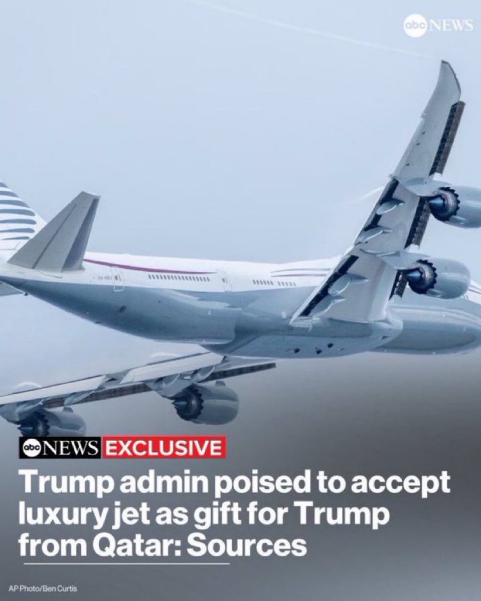 Laura Loomer tweet media