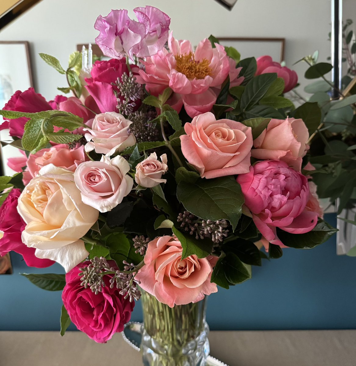 mayemusk's tweet image. Happy Mother’s Day!💐💐💐💖💖💖
I was fortunate to have a wise and wonderful mother, and three very fun children who love to spend time together. They have given me much joy and many grandchildren 🥰🥰
#ItsGreatToBe77