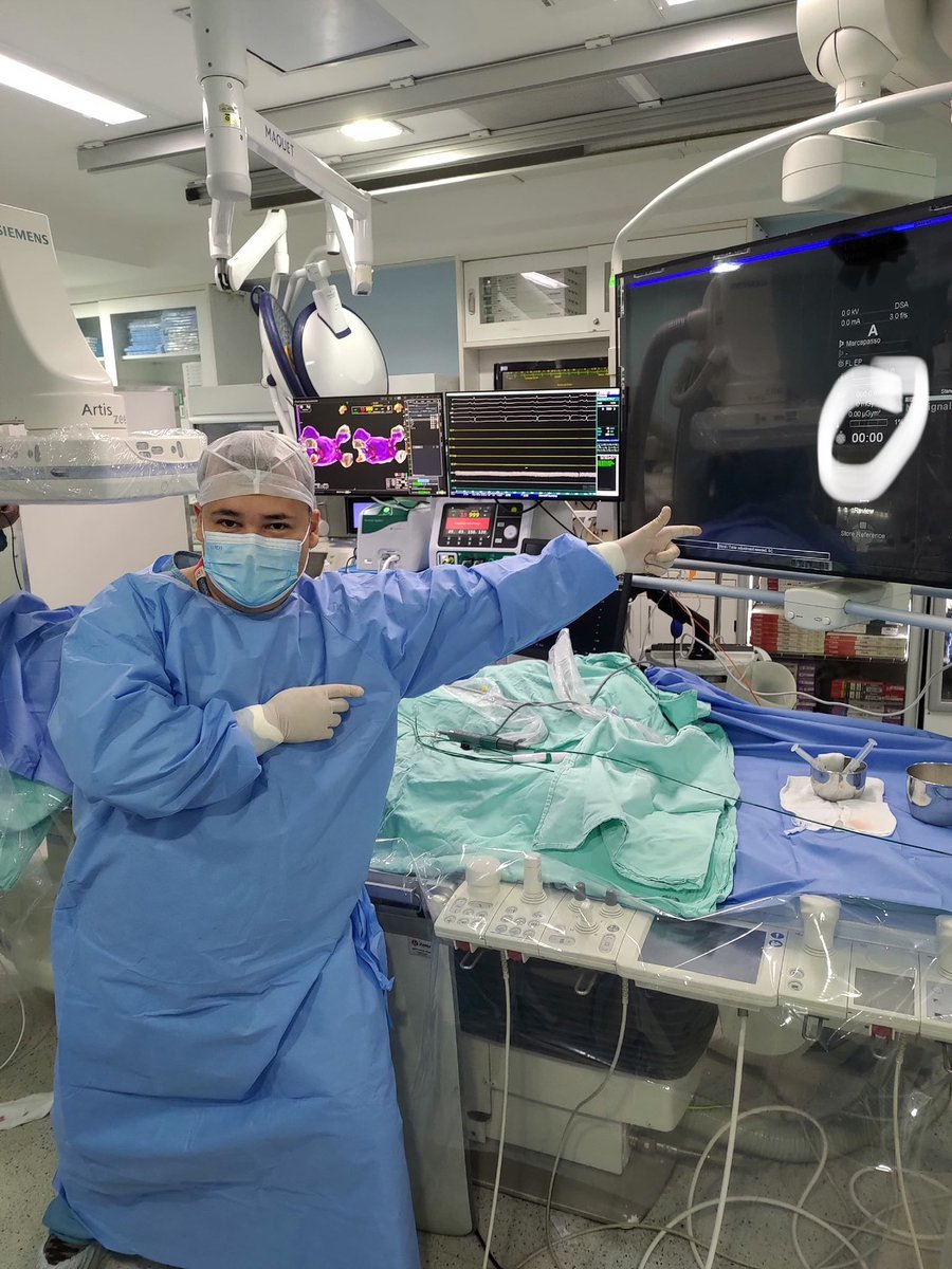 A little “parlour trick” to end this week. Zero-fluoro AF+AFL ablation. #epeeps #ICEEyes #EnsiteX