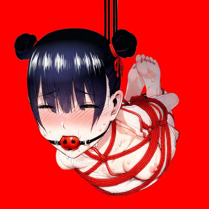 以前モノクロイラストだったものをCopainterで着彩
縄目を勝手に描いてくれるのはうれしいが服の襟の赤い線まで縄目にされてた🤣🤣🤣
もちろん加筆しているよ 漫画描きながらカラーイラストあげる人ってすごいよね 真似できない 