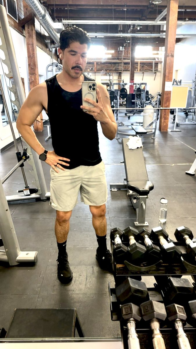 Sunday funday! 2 months for <a href="/tomorrowland/">Tomorrowland</a>