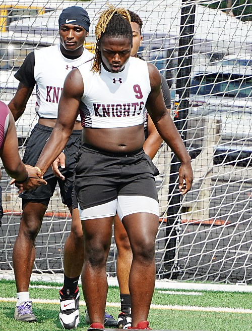 Thomas Dale rising senior Javaris Tucker <a href="/JavarisThomas5/">Javaris Tucker</a> isnt the ideal size for DT but could slide to DE