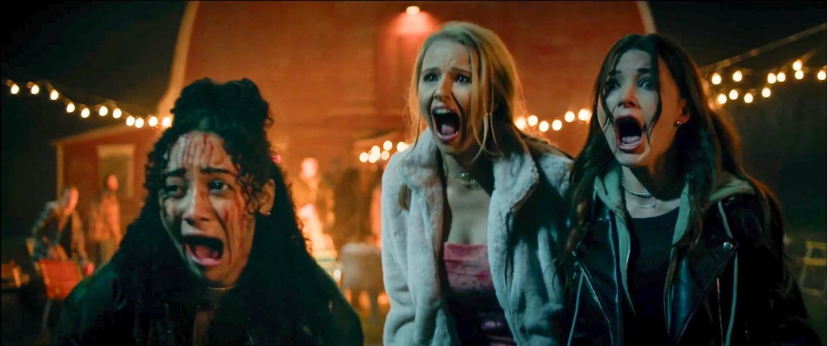 DiscussingFilm's tweet image. ‘CLOWN IN A CORNFIELD’ earns IFC’s biggest opening weekend box office to date at $3.6M

Budget was less than $1M.

Read our review: bit.ly/CornDF