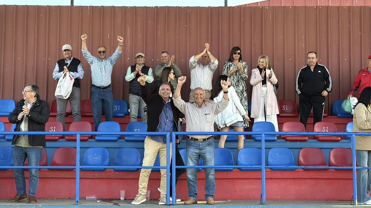 🏁FINAL🏁 TEMPORADA 24/25
𝘾𝙊𝙉 𝙍𝙀𝙈𝙊𝙉𝙏𝘼𝘿𝘼👏✌️⚽️
Atlético Pueblonuevo 3
CD Diocesano 2
¡GRAN TRABAJO EQUIPO Y GRAN VICTORIA! ¡LA MEJOR MANERA DE CERRAR LA TEMPORADA! ⚔️🍍
Objetivo cumplido 💪
EQUIPO + DIRECTIVA + AFICIÓN = Una Familia, el Club Atlético Pueblonuevo ❤️💙