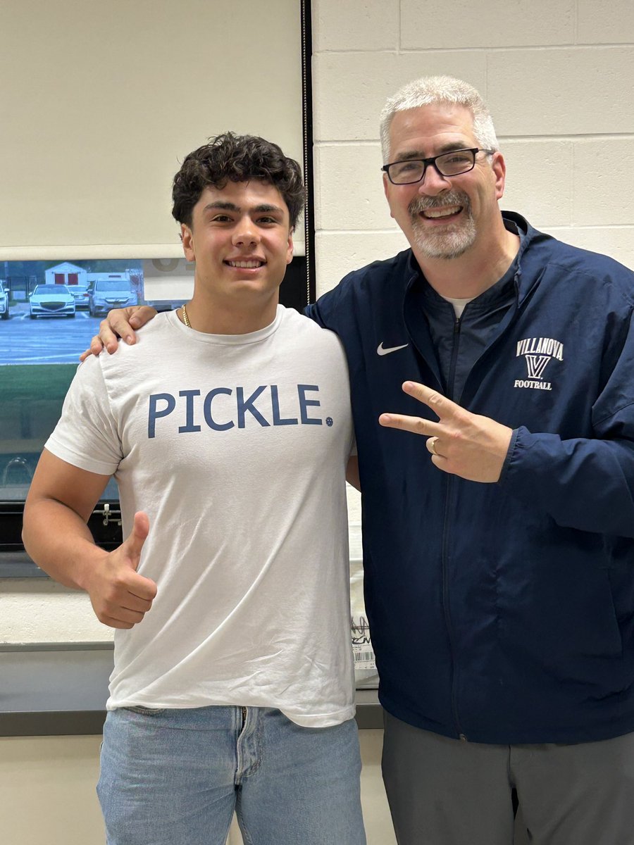 Kevin Cunningham (@2026_cunningham) on Twitter photo Thanks <a href="/devine_sean/">Sean Devine</a> for stopping by the other day, looking forward to the camps. <a href="/NovaFbRecruit/">Nova FB Recruiting</a> <a href="/CoachRiede/">Dave Riede</a>
———
<a href="/ATownRedbirds/">Redbird Athletics</a> <a href="/Coach_Lach/">Andrew Lachenmayer</a> Thanks <a href="/devine_sean/">Sean Devine</a> for stopping by the other day, looking forward to the camps. <a href="/NovaFbRecruit/">Nova FB Recruiting</a> <a href="/CoachRiede/">Dave Riede</a>
———
<a href="/ATownRedbirds/">Redbird Athletics</a> <a href="/Coach_Lach/">Andrew Lachenmayer</a>