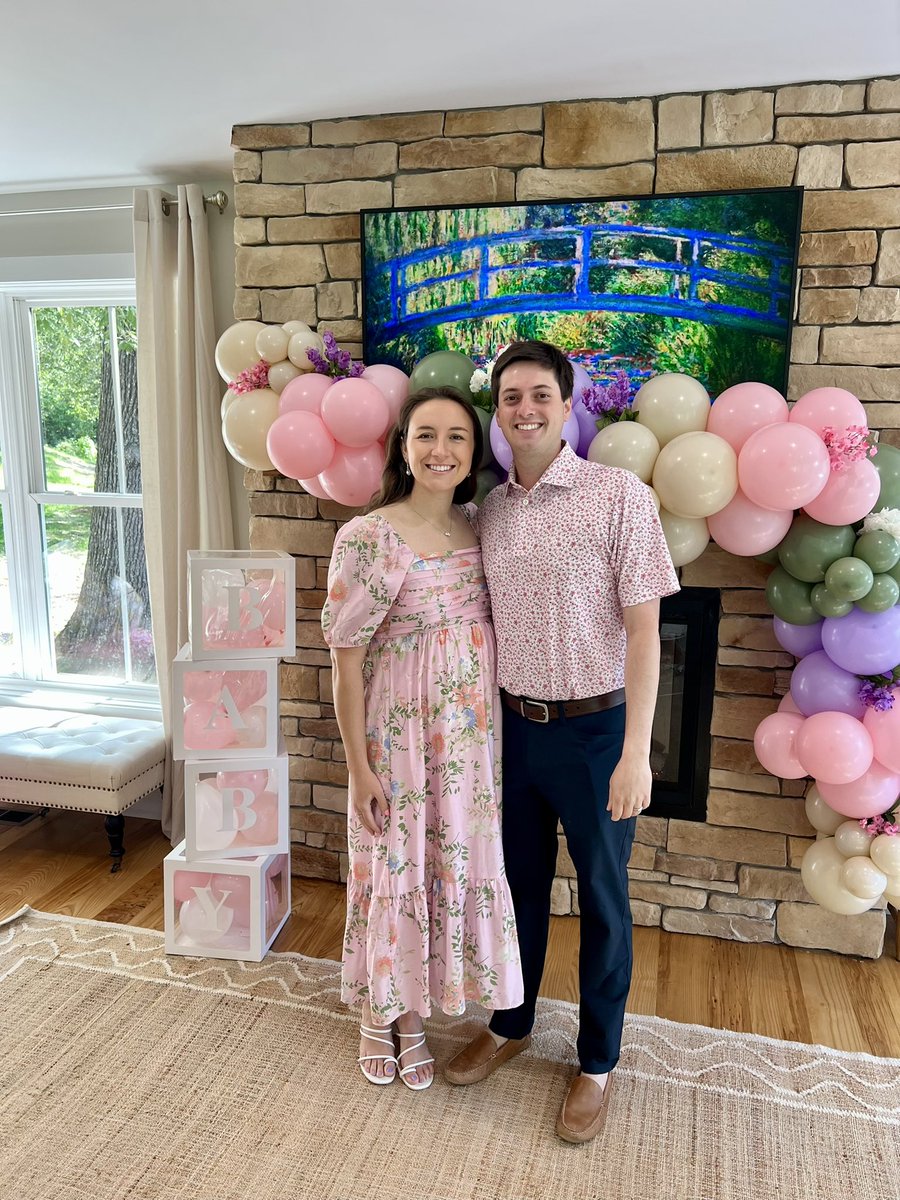 Happy Mother’s Day to all of the amazing moms out there! 💐

And the moms to be!!! We appreciate you ❤️
