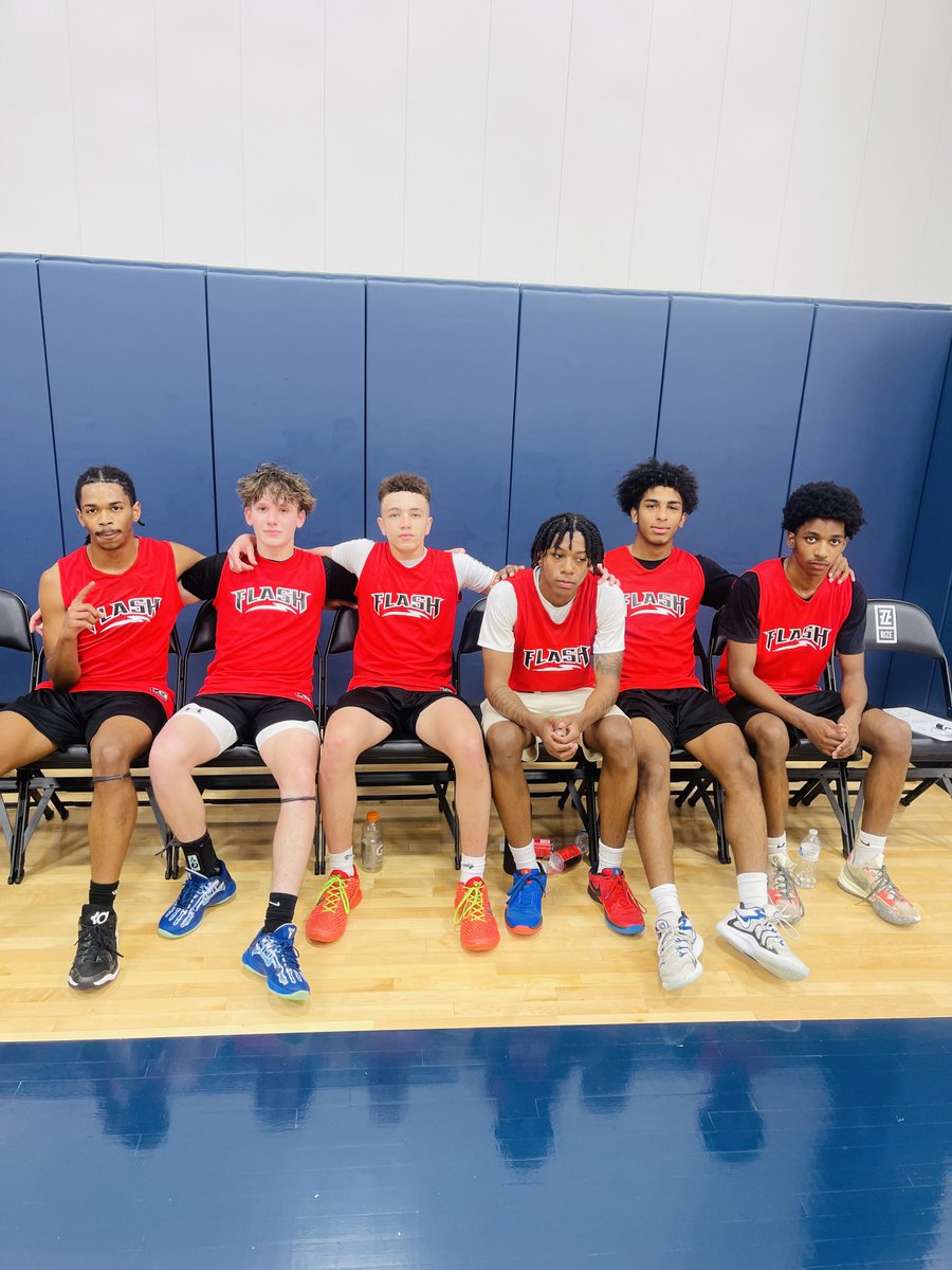 PK FLASH⚡️ (@pkflash1) on Twitter photo PK Flash⚡️guys just love to compete‼️
We practice more than we play,
but we sure love playing!
Thanks Prospects and Coach
<a href="/ThieroAlmamy/">Almamy Thiero</a> great tourney! Love supporting our Pittsburgh programs‼️
#We>me PK Flash⚡️guys just love to compete‼️
We practice more than we play,
but we sure love playing!
Thanks Prospects and Coach
<a href="/ThieroAlmamy/">Almamy Thiero</a> great tourney! Love supporting our Pittsburgh programs‼️
#We>me