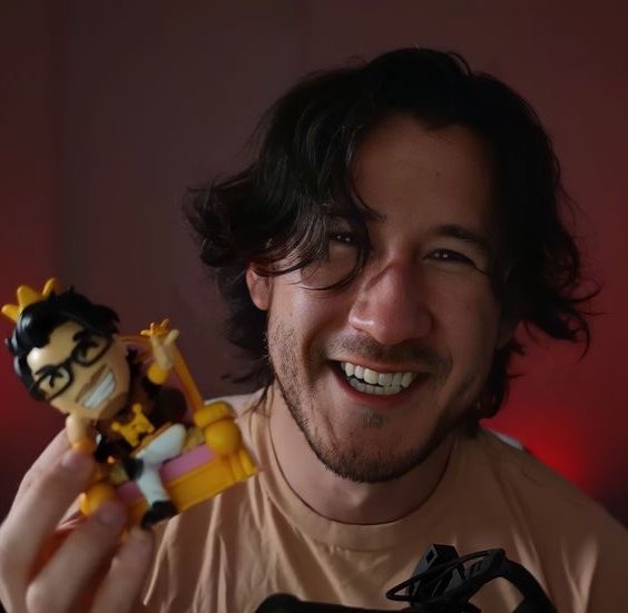 sippycvxp's tweet image. don’t know why, but I kinda need markiplier and bbno$ to meet