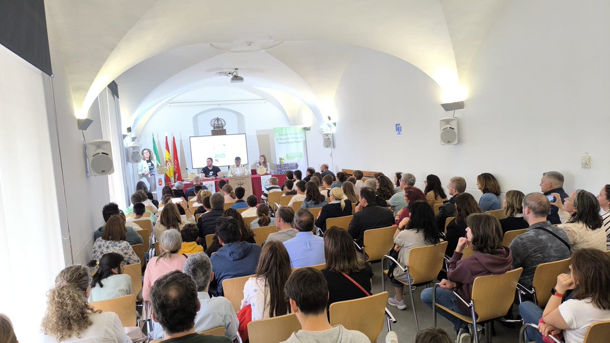 SEEMVRProsper tweet media