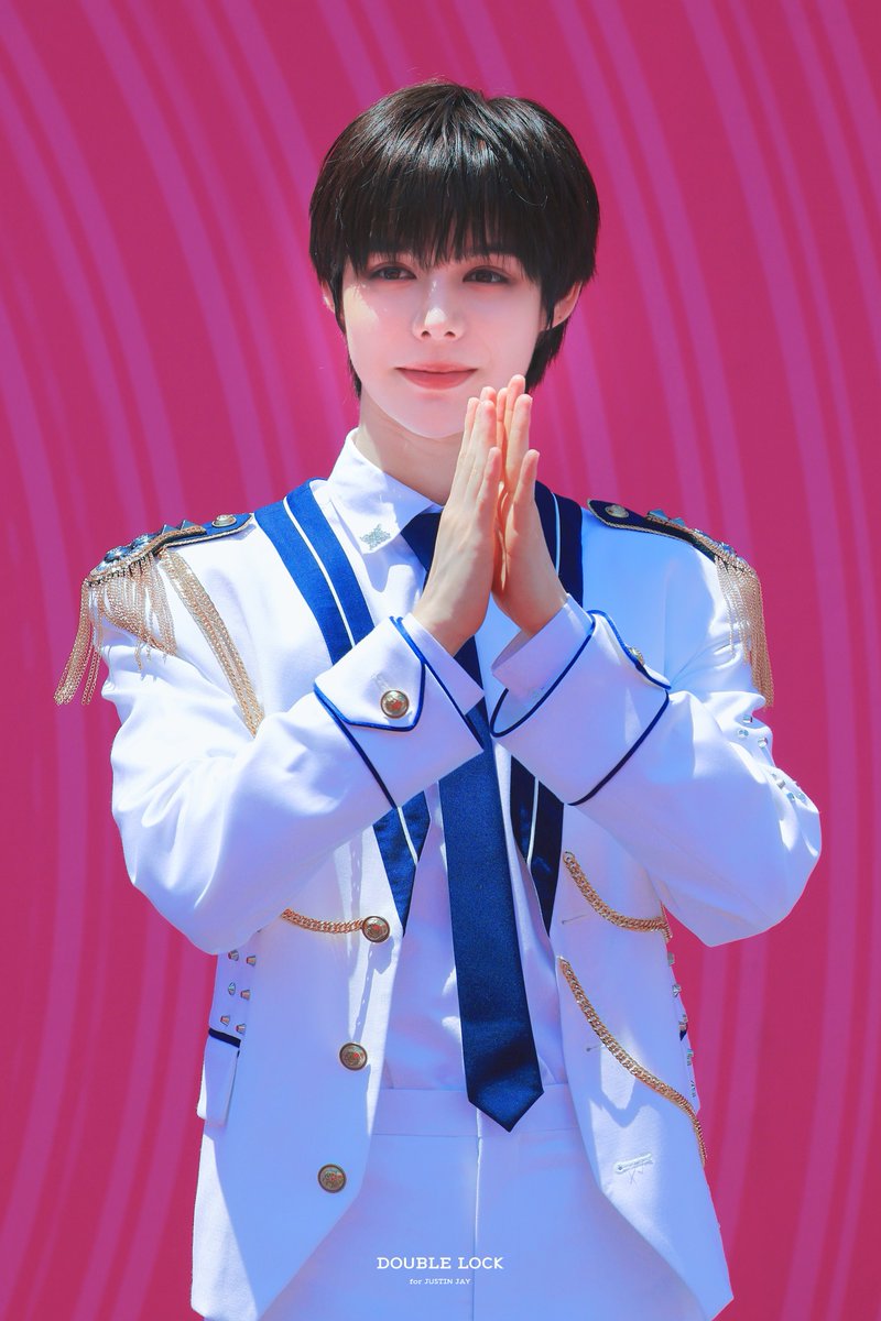 DOUBLE LOCK tweet media