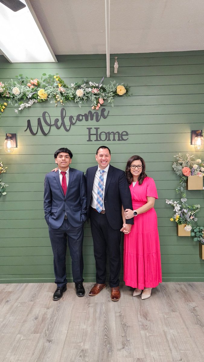 Hallelujah for 2 who followed the Lord in believers' baptism today!
#weGETtodothis #GreatCommission