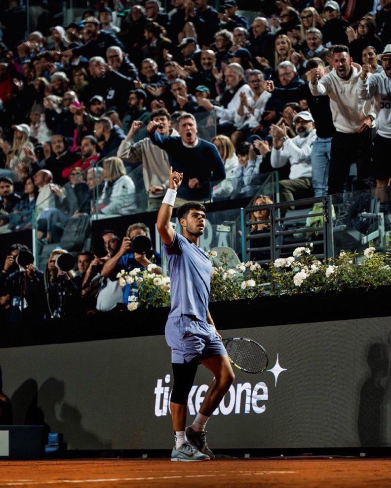 Set Point 🎾 tweet media