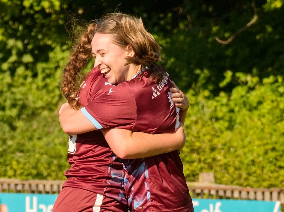 jonsmalldon's tweet image. Proving to myself all over again that the photos of a goal are never as meaningful as the photos of what follows the goal.
Words and photos to follow.
What a season it has been.