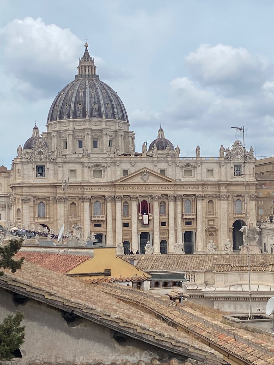 Dai tetti di #roma 
#11maggio per la festa della mamma ❤️🌹 auguri a tutte le Mamna ❣️