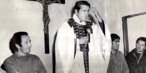 M_Saredi's tweet photo. Siempre recuerdo lo que decía el Padre Mugica “Se puede ser Cristiano, y no ser peronista.
Lo que no se puede, es ser Cristiano, y antiperonista”
https://t.co/OAcWN8v5rT https://t.co/hhasInIUYH