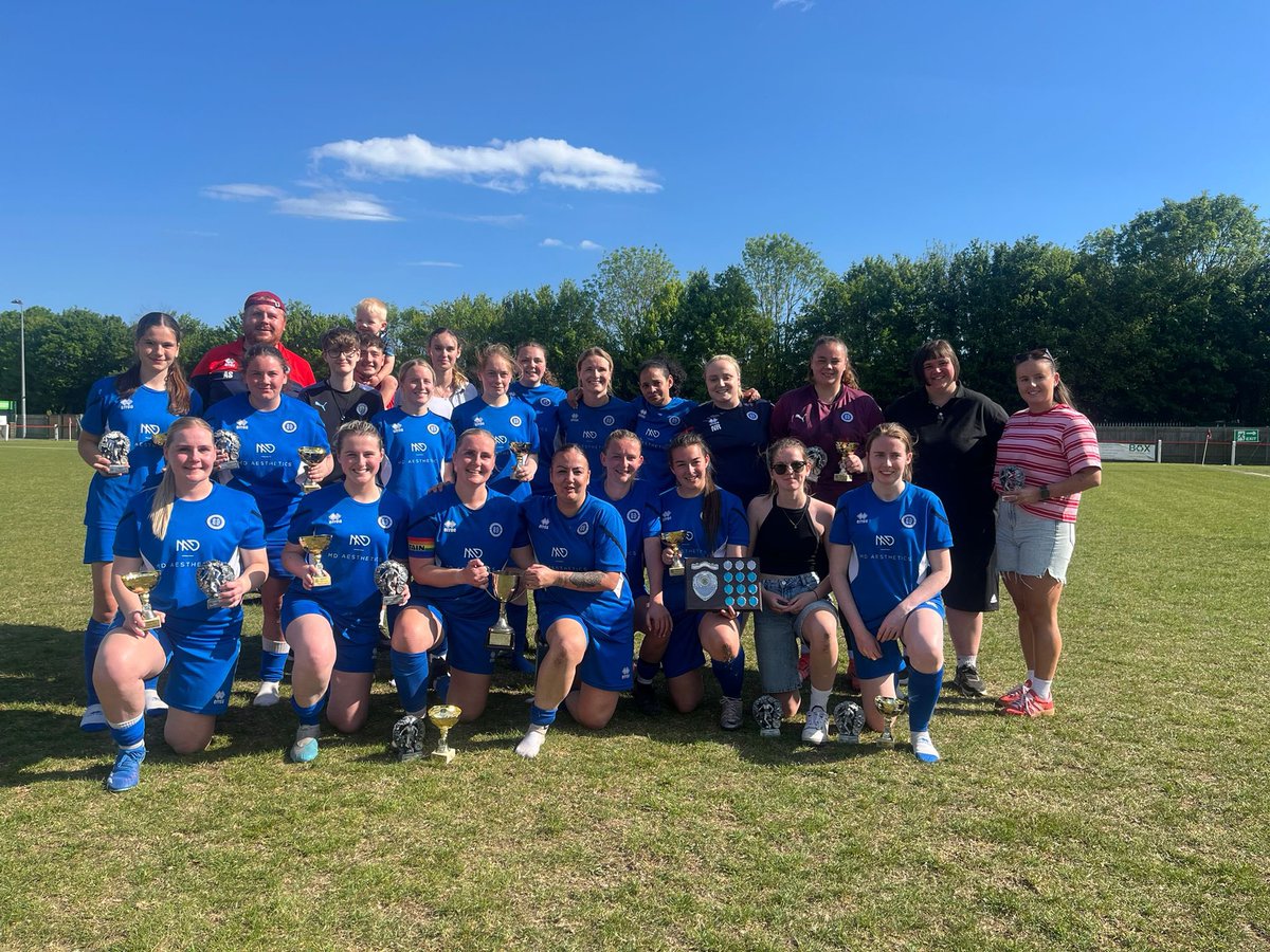 Hitchin Belles Women tweet media