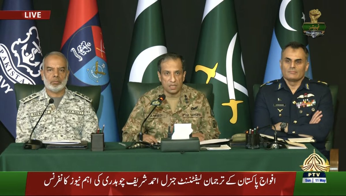 KazmiWajahat's tweet photo. Pakistan is in safe hands. Alhamdulillah! https://t.co/fqRP4ni7ZU