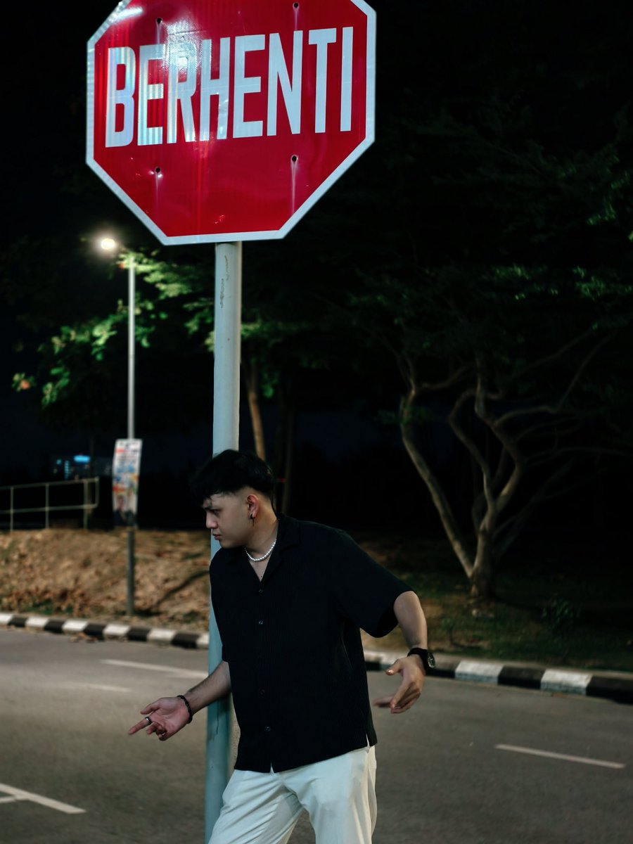 RyNotFound tweet media