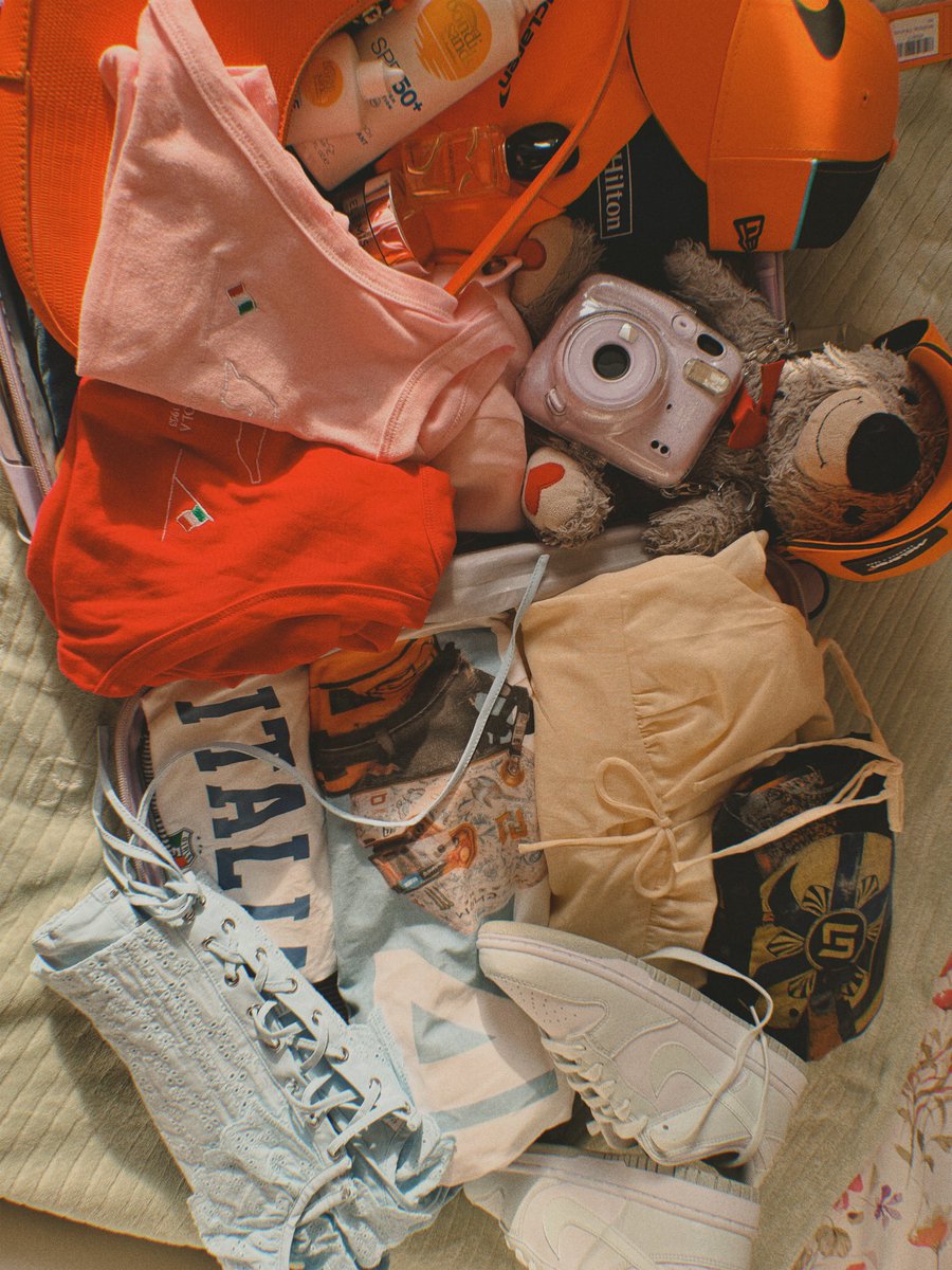 x_lishaf1's tweet image. This girl is going to Imola 🥹✨🏁🏎️🇮🇹🍕🍝 #sliving #fanslikenoother