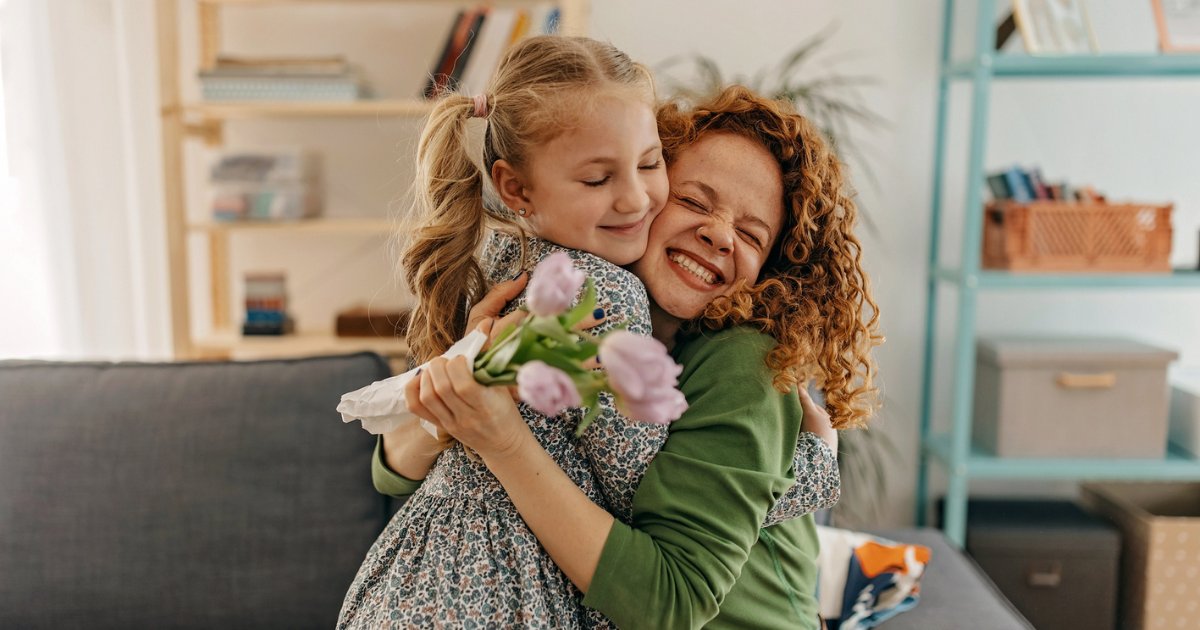 JoshNewhouse's tweet photo. Sending love and gratitude to all the moms and mother figures who made us who we are today. Happy Mother’s Day! https://t.co/I8i6pFUGyQ