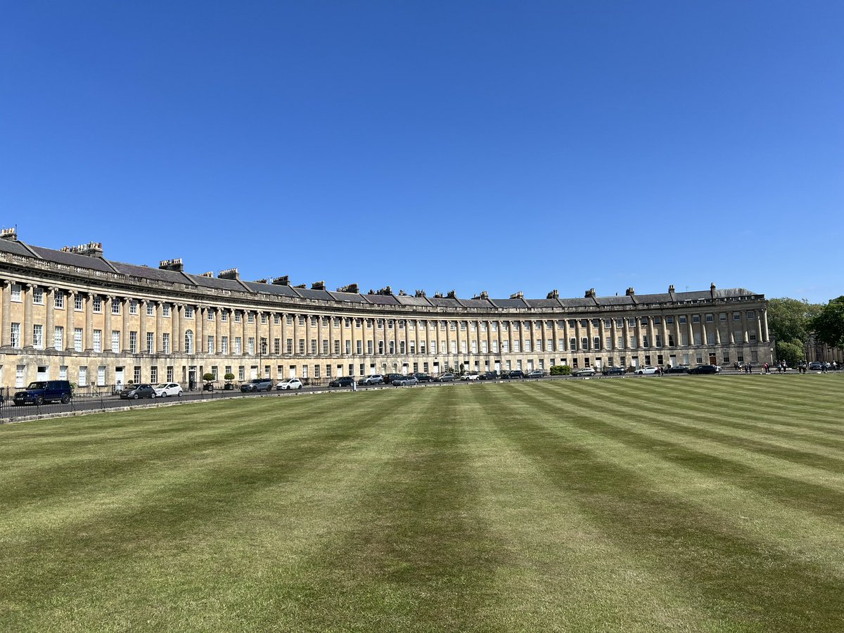 wilkoloopylu's tweet image. #NHS1000miles week 19 for 2025
Walk 🚶‍♀️16.65 miles 
Run 🏃🏻‍♀️ 25.30 miles
Total 41.95 miles 
YTD 748.36 miles 
A few days away in Bath and a cricket and football filled day today. Making the most of the lovely weather