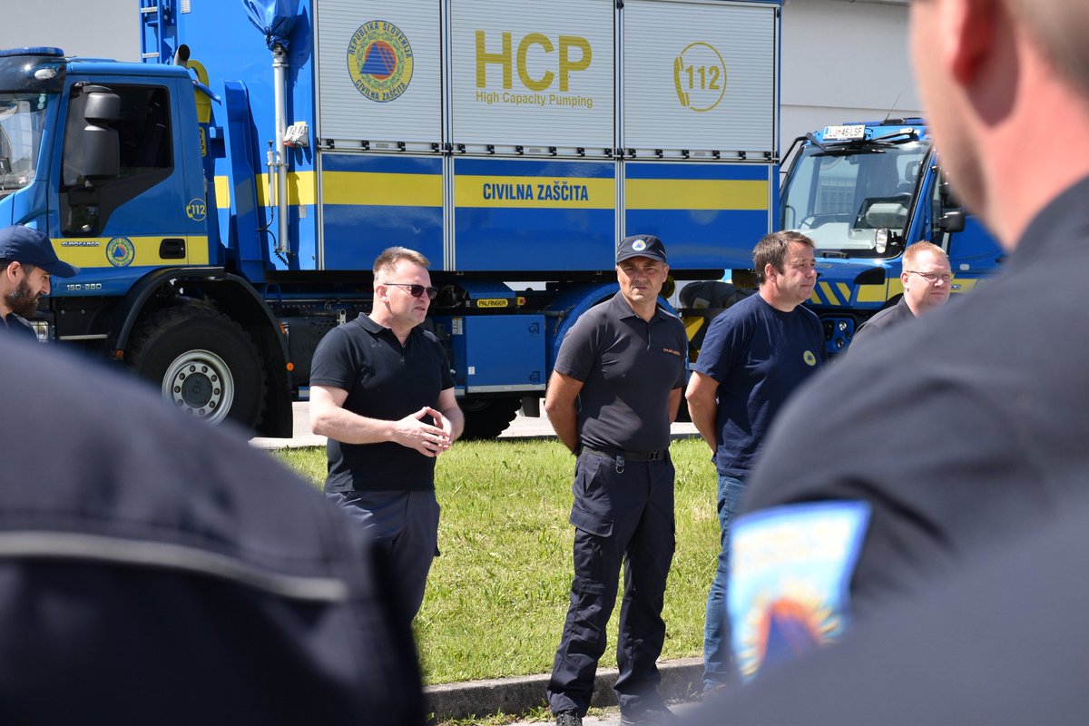 📣 Med 11. in 17. majem 🇸🇮 modul za prečrpavanje velikih količin vode sodeluje na mednarodni vaji v 🇧🇬, kjer bo v postopku ponovnega re-certificiranja v 🇪🇺 nabor zmogljivosti civilne zaščite. 
🚨 Modul sestavlja 48 pripadnikov. Poleg vodstva še HCP enoti Celje in Kranj.