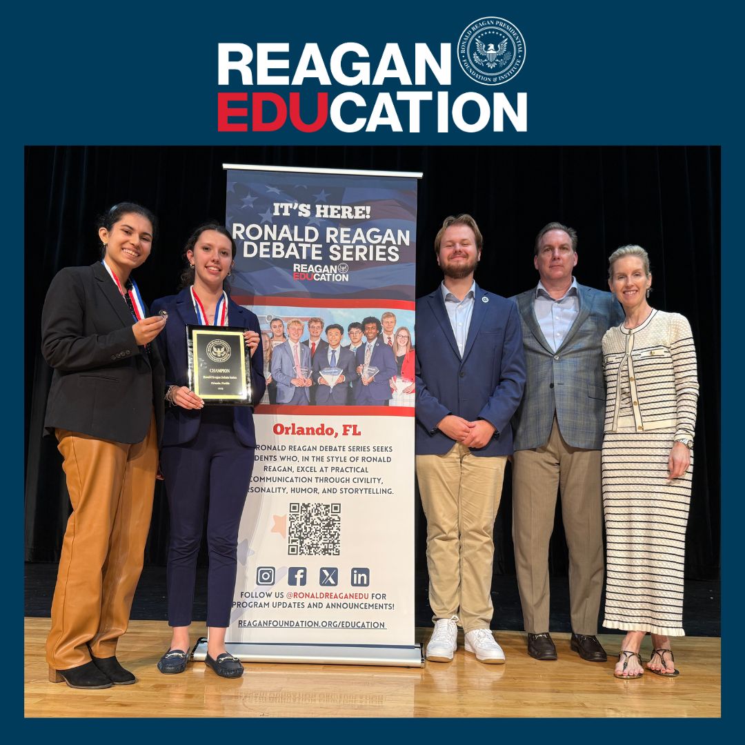 RonaldReaganEDU's tweet image. Congratulations to Erabelle Conant, our Florida Regional Winner at this weekend’s Ronald Reagan Debate Series event at @CHS_OCPS in Orlando! 🏆
Erabelle’s outstanding performance earned her the top spot, with Haiet Ashar named runner-up. Well done to both debaters! #RonaldReagan